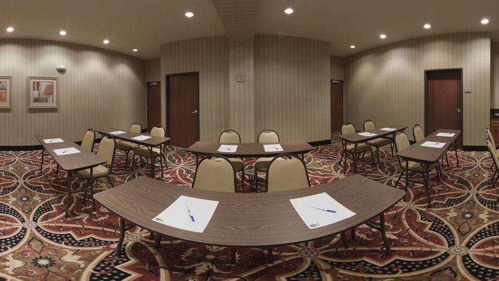 Holiday Inn Express Hotel And Suites Corsicana I-45 By Ihg Exterior photo