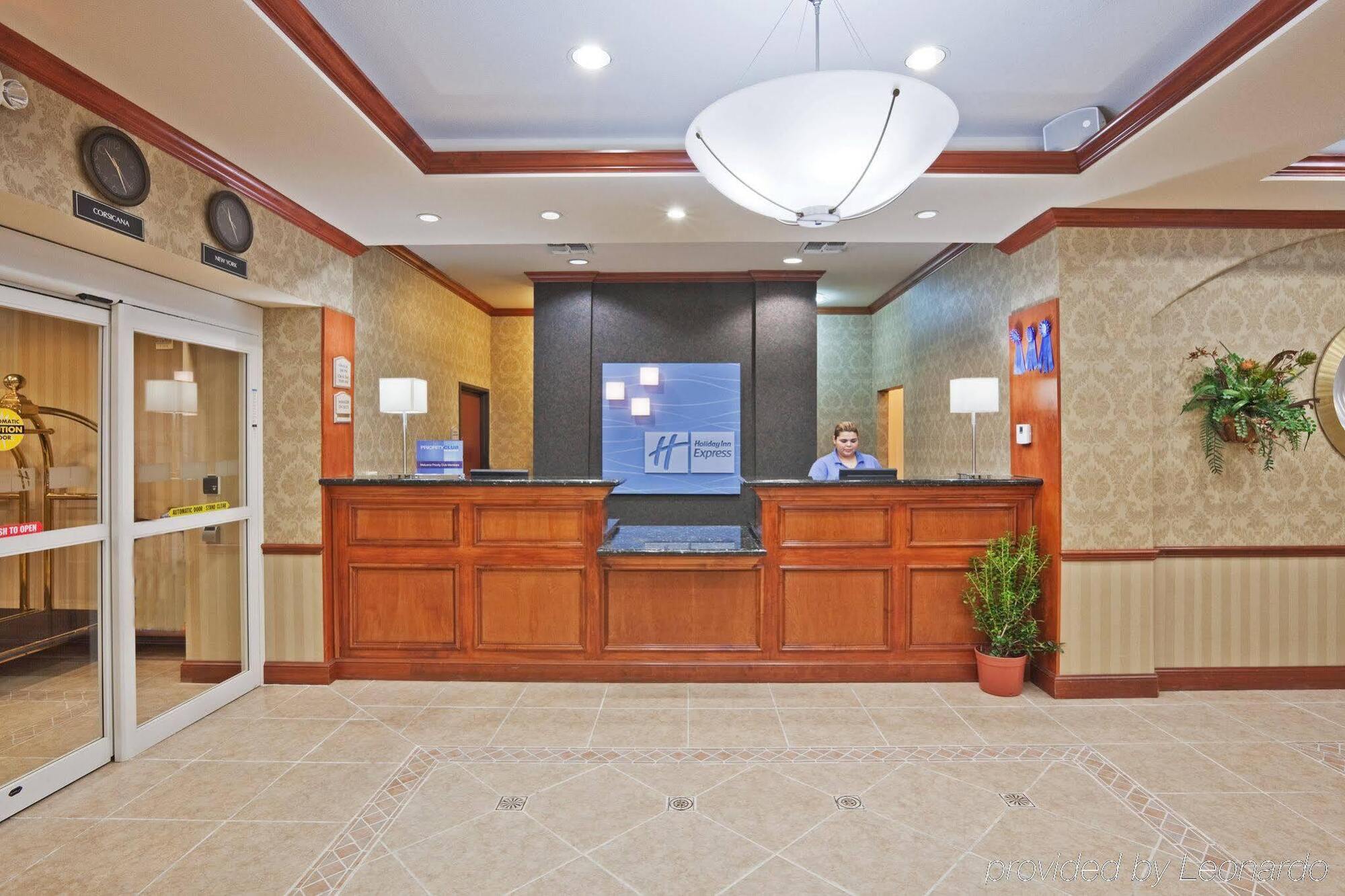 Holiday Inn Express Hotel And Suites Corsicana I-45 By Ihg Exterior photo